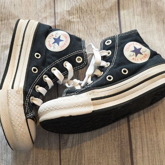 Converse Kids Black and White High-Tops - Picture 4 of 11